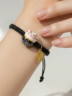 Lucky Cat Maneki Neko Bracelet Black Cord Gold Coin Adjustable Kawaii Stackable